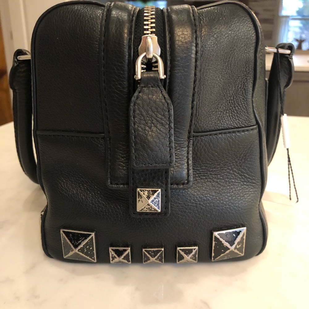 Marc Jacobs Satchel pebble leather. NWT list price $695.00 - Picture 6 of 7